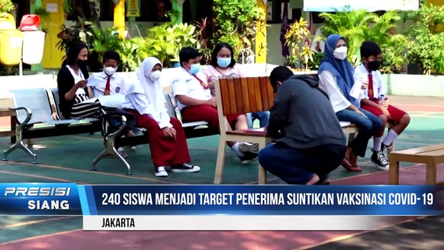 Wali Murid Antusias Dalam Kegiatan Vaksinasi Anak Usia 6 - 11 Tahun di SDN Kalibata 04
