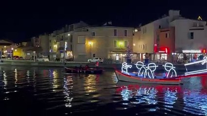Rameurs, coureurs et … jouteurs se partagent Martigues illuminée