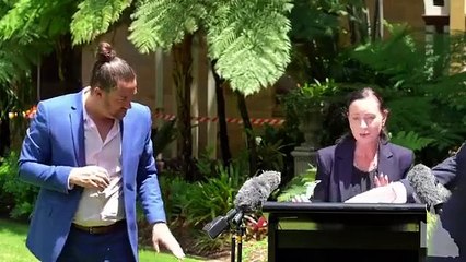 Örümcek, Queensland Sağlık Bakanı'nın Covid açıklamalarını böldü