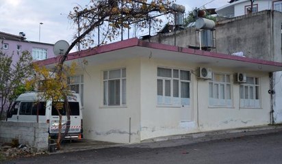 Son dakika haberleri... AYRI YAŞADIĞI EŞİNİ BIÇAKLAYIP, ONUN BİRLİKTE OLDUĞU KİŞİYİ ÖLDÜRDÜ