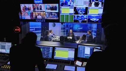 Les stories de Gérald Darmanin, François Hollande, Nicolas Sarkozy et Jean-Marie Bigard
