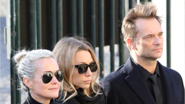 GALA VIDEO - Héritage de Johnny Hallyday : Laeticia fait savoir qu’elle ne doit pas d’argent à l’Elysée