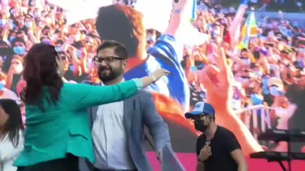 Los candidatos a la presidencia de Chile cierran sus campañas