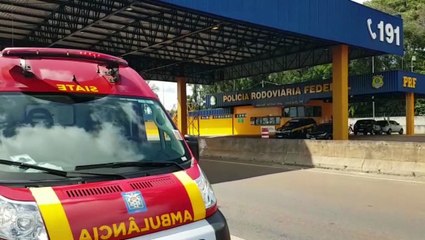 Rapaz se fere com motosserra em São João D'oeste e pede ajuda na PRF
