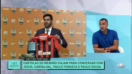 TEM QUE ABRIR O OLHO! Cartolas do Flamengo viajaram para conversar com Jorge Jesus, Carvalhal, Paulo Fonseca e Paulo Sousa, todos técnicos portugueses. Mas Denílson Show alerta: "Teve português que passou e não ganhou nada". #JogoAberto