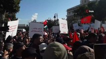 (TUNUS)- Tunus'ta Devrimin 11. Yılında Halk Sokaklara İndi