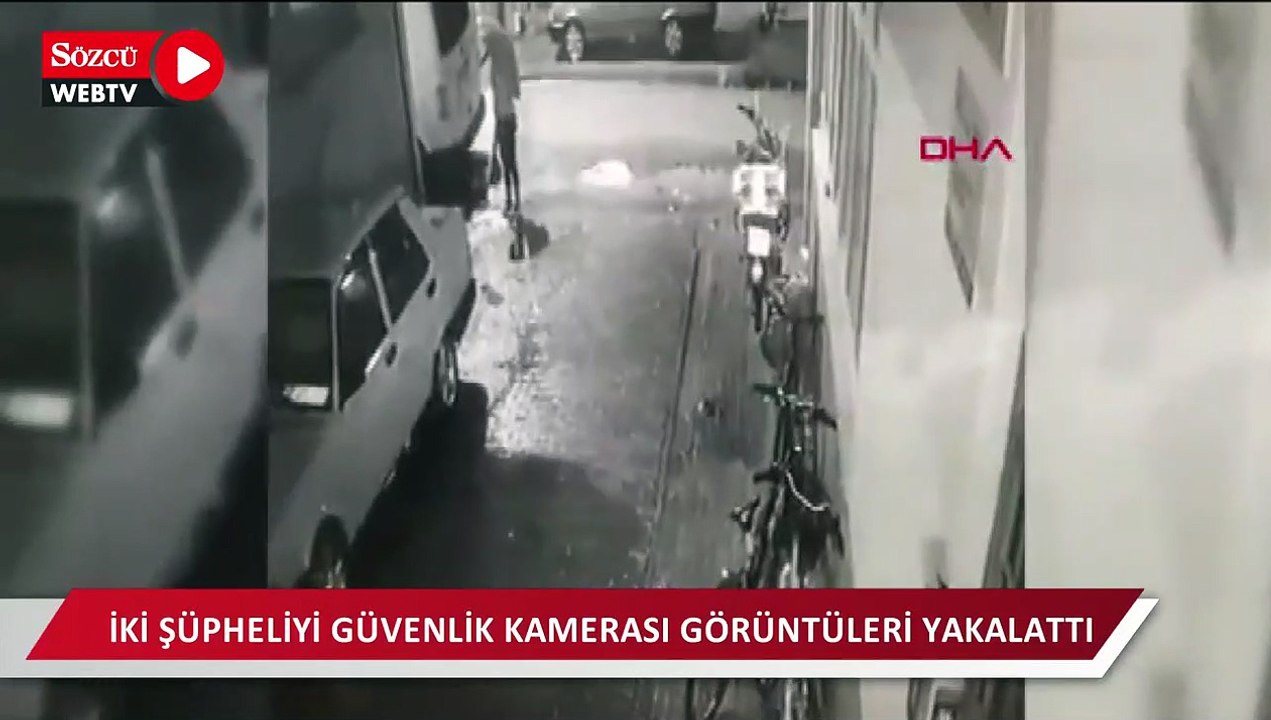 Otomobillerden hırsızlık yapan iki şüpheli güvenlik kamerasına yakalandı