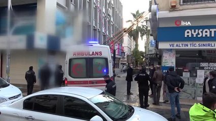 Birlikte yaşadığı kadını öldürdü ardından intihara teşebbüs etti