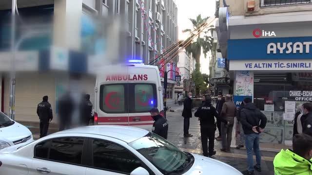 Birlikte yaşadığı kadını öldürdü ardından intihara teşebbüs etti