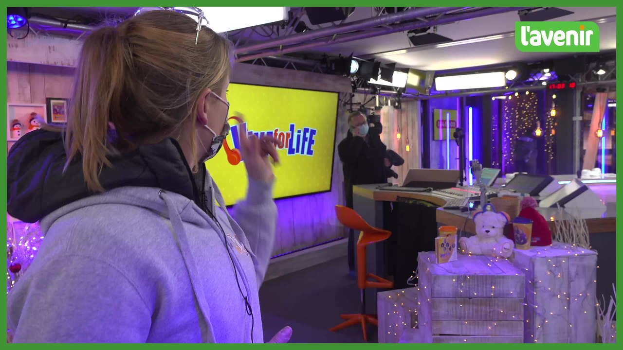 Dans les coulisses du cube de Viva for Life : « Oui, Sara, Ophélie et Marco dorment vraiment ici »