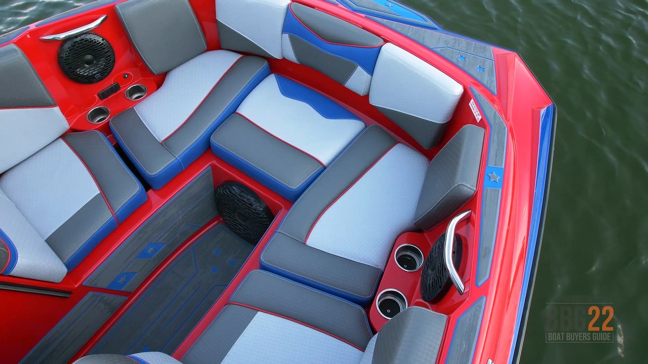 2022 Watersports Boat Buyers Guide: Supreme ZS252