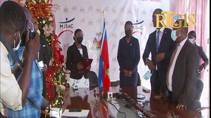 MJSAC onore Me Lovely Jean-Louis aprè li fin genyen konkou entènasyonal "art oratoire"nan peyi Gabon