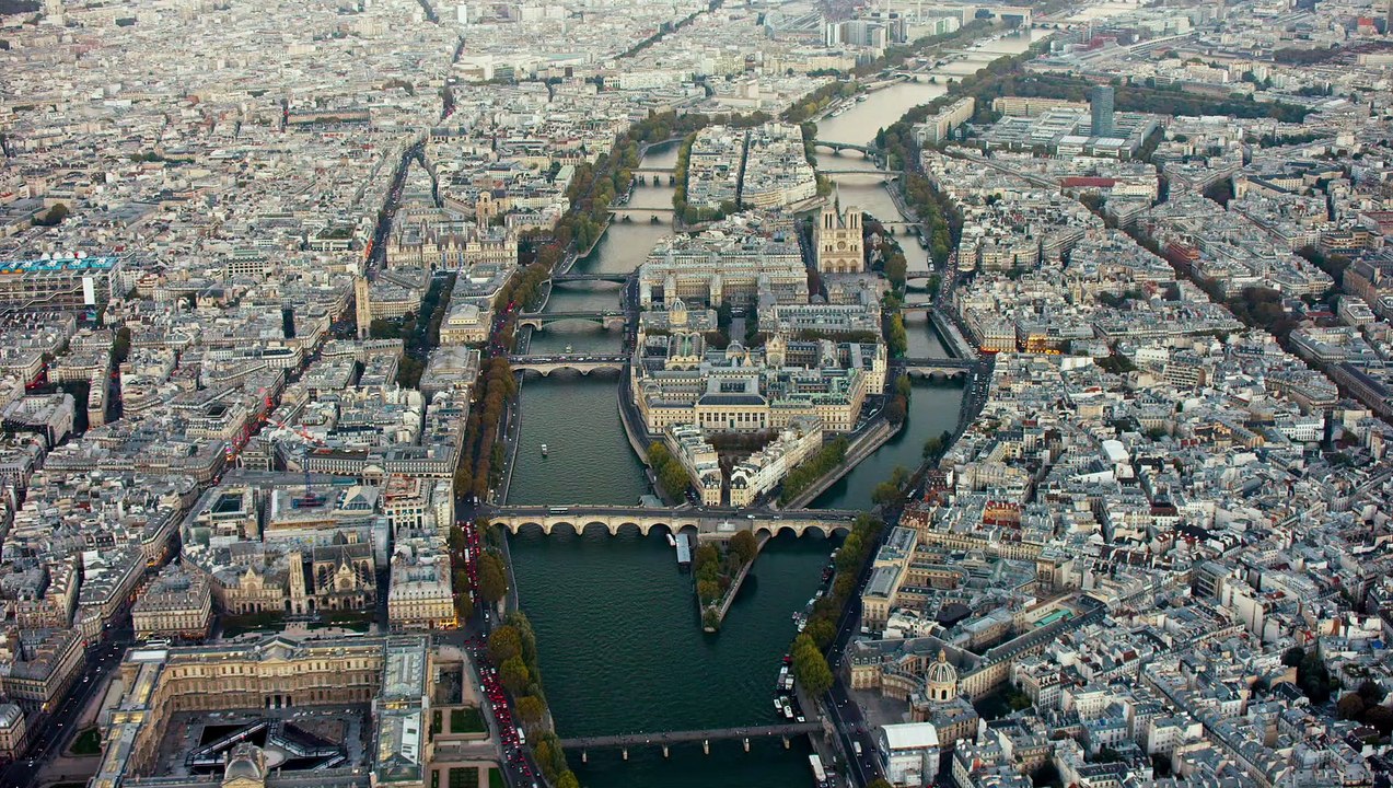 NOTRE-DAME BRÛLE Film