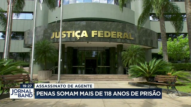 Há cinco anos, um agente penitenciário foi assassinado perto de uma cadeia no Paraná. Hoje de madrugada, os autores do crime foram condenados.