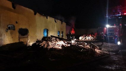 Tokat’ta palet fabrikasında yangın