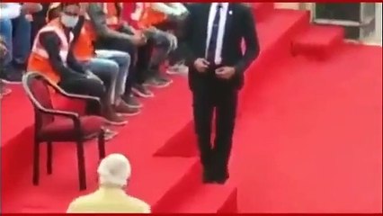 பிரதமர் மோடி எவ்ளோ சிம்பிள், ஹம்பிள்.. இந்த ஒரு வீடியோ போதுமே!.. செம வைரல்