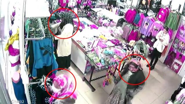 Tantanacı kadınlar esnafın korkulu rüyası oldu! Kargaşa çıkarıp hırsızlık yapıyorlar