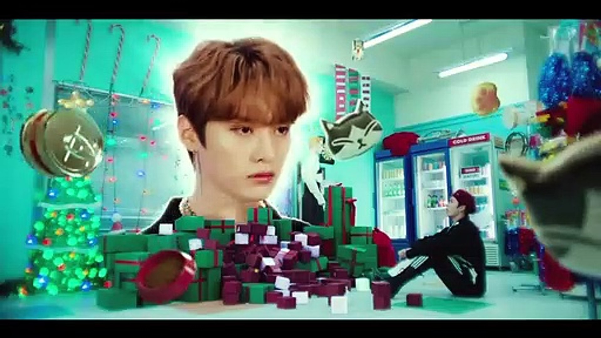 Stray Kids 'Christmas EveL' M-V - video Dailymotion