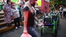 Vuelve la bicicleta inclusiva que acerca la Navidad a las personas con discapacidad en Colombia