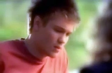 One Tree Hill Saison 1 - Générique (EN)