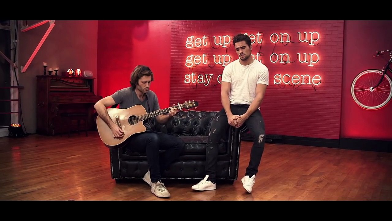 Danse avec les stars Saison 6 - Olivier Dion, craquant, reprend “For you” de Gavin James (EN)