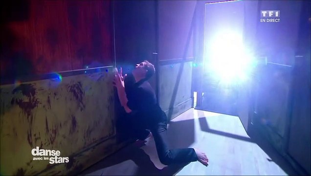Danse avec les stars Saison 6 - La danse contemporaine de Loïc Nottet et Denitsa Ikonomova sur Chandelier (Sia) (EN)