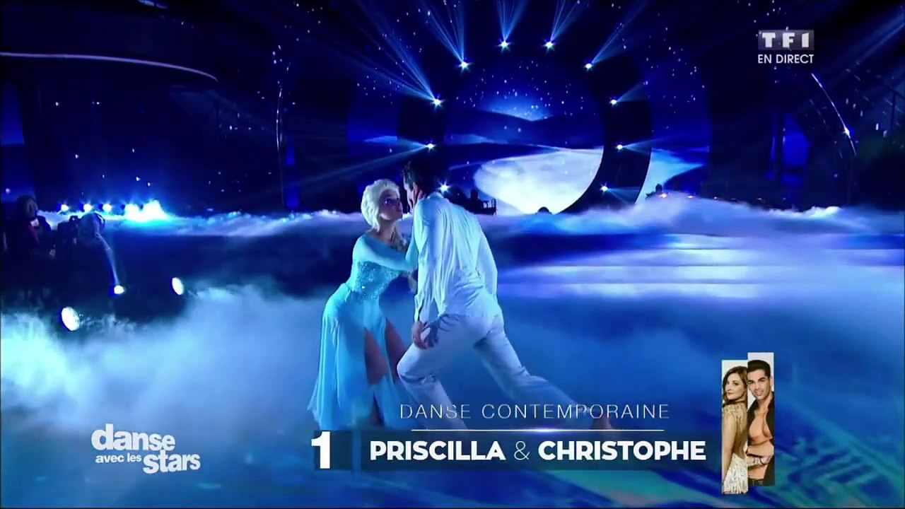 Danse avec les stars Saison 6 - Priscilla, magnifique Reine des Neiges sur "Libérée, Délivrée" (EN)