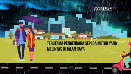 Tips Aman Berkendara bagi Pemotor di Musim Hujan dan Angin Kencang