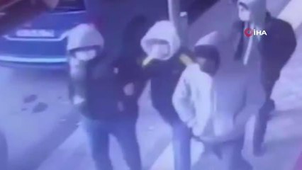 Kuyumcu'da gasp girişimi kamerada