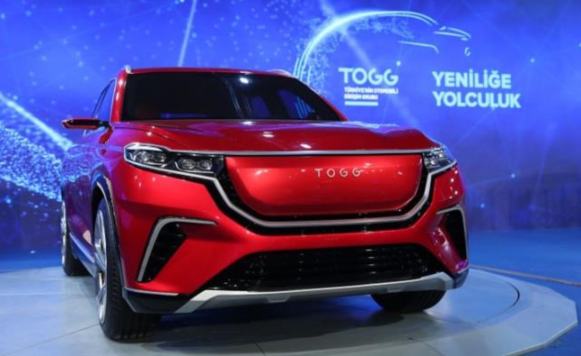 Yerli otomobilin yeni logosu tartışmalara neden oldu! Birçok kişi eski logonun daha güzel olduğunu savunuyor