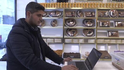 Kayısı satıcıları, AA'nın "Yılın Fotoğrafları" oylamasına katıldı