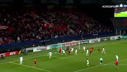 Guingamp y croit encore face à Amiens : le but de Gomis sur corner