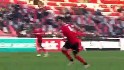 Le triplé d'Akolo et la remontée avortée des Bretons : le résumé de Guingamp - Amiens avec