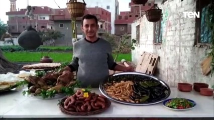 محمد.. شاب يعيد ايام زمان والطبخ على الكانون والفرن البلدي في الشرقية