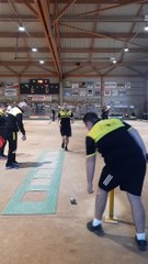 NYONS N4 reçoit LIVRON