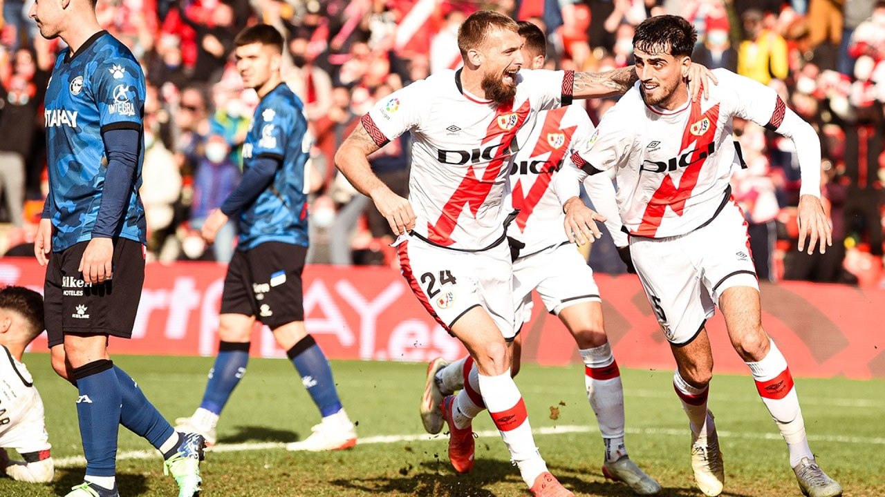 Rayo Vallecano v Alaves