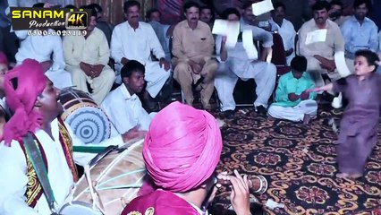 Choty ustad ka saraiki dance _ kids dance 2021 _ Pakistani Wedding Saraiki Jhumar 2021