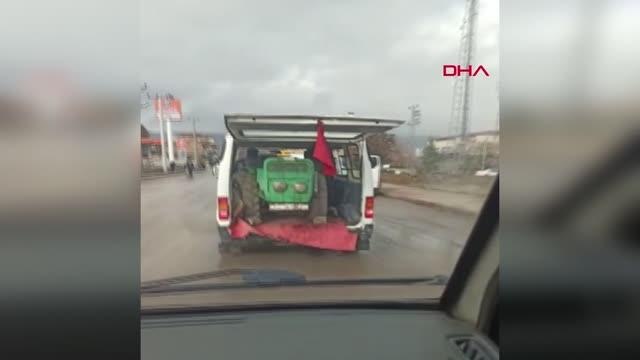 ELAZIĞ'DA TEHLİKEYE ALDIRIŞ ETMEDİ