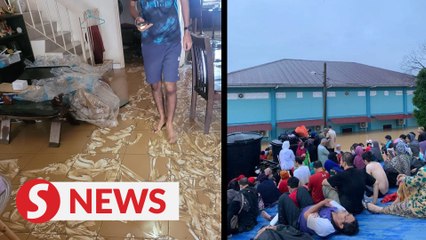 Selangor floods: Cleanup begins for some PJ residents