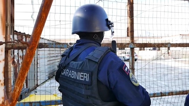 Torre Annunziata (NA) - Controlli nei rioni della città: un arresto e 3 denunce (19.12.21)