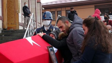 UZMAN ÇAVUŞ, SON YOLCULUĞUNA UĞURLANDI