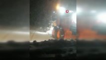 Antalya'da kar yağışı nedeni ile yolda mahsur kalan vatandaşları Jandarma kurtardı