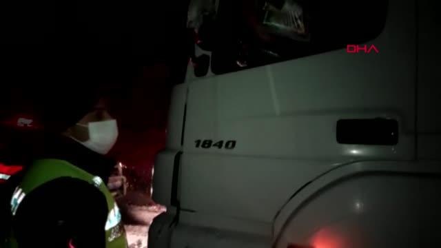 Son dakika haberi: KARDA YOLDA KALANLARIN İMDADINA JANDARMA YETİŞTİ