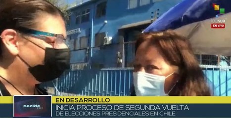 Candidatos a la presidencia chilena ejercen su derecho al voto