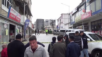 Cadde üzerinde bırakılan şüpheli bavul paniğe yol açtı