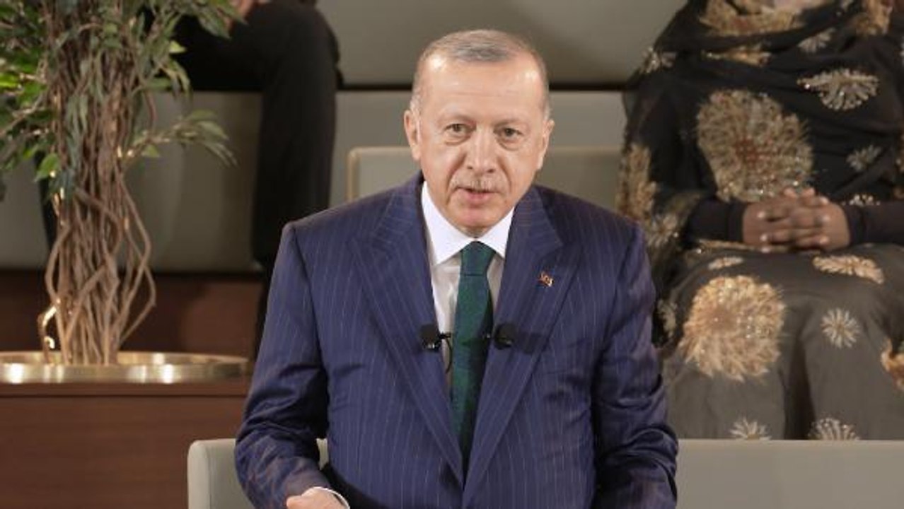 Cumhurbaşkanı Erdoğan: Enflasyon en kısa zamanda aşağıya inmeye başlayacak-