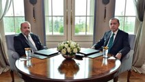 Son Dakika: Cumhurbaşkanı Erdoğan'dan bir dönem kendisine yakın ismin 
