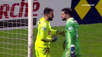 12-13, gardiens qui ratent : la fin de la folle séance de tirs au but entre Dinan et Brest