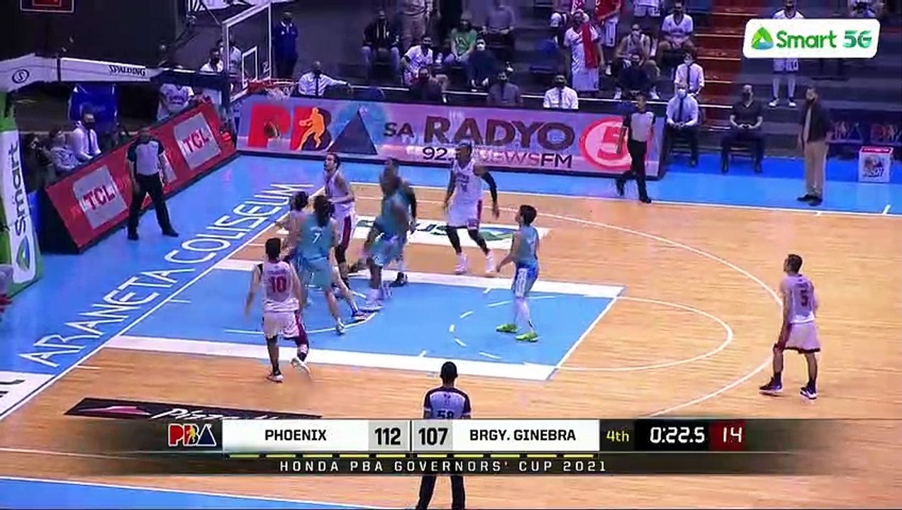 Brgy. Ginebra vs Phoenix [The heart-stopping final seconds of regulation]