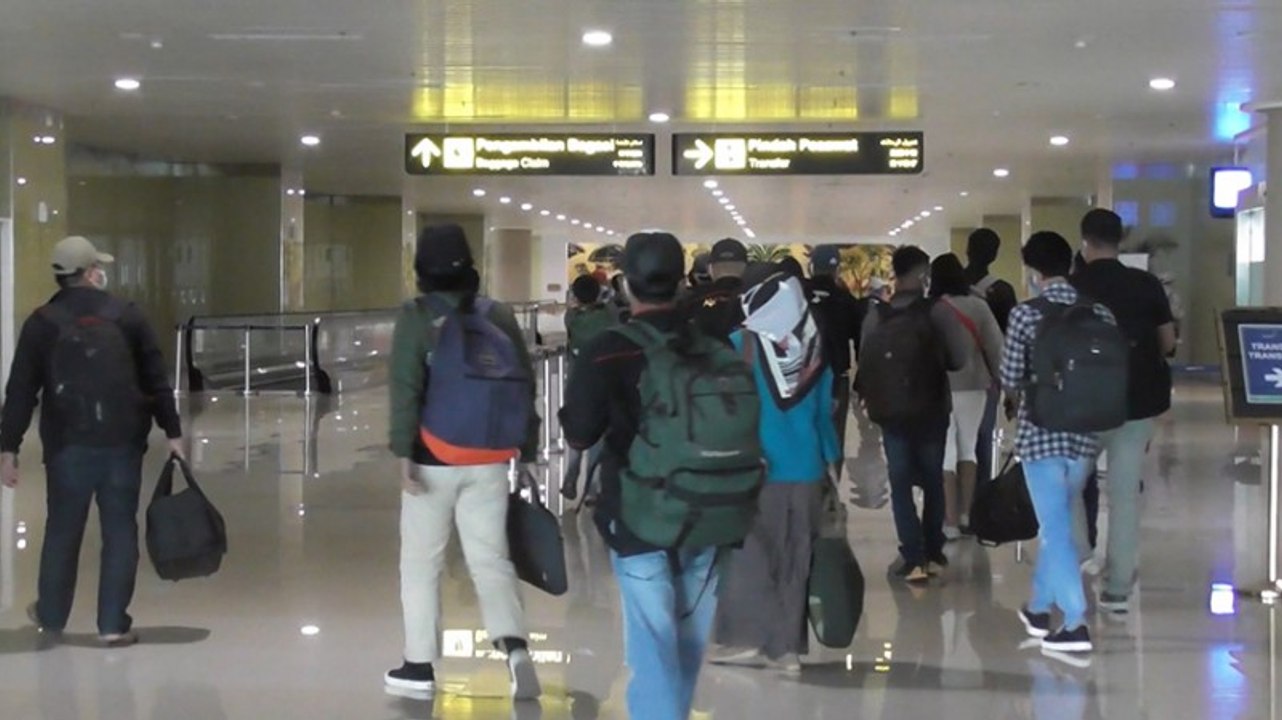 Varian Baru Omicron di Indonesia Tidak Pengaruhi Mobilitas Masyarakat